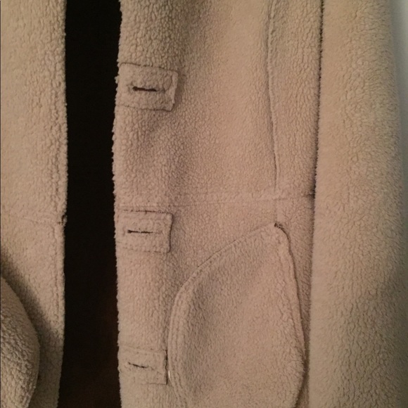 Old Navy 100%polyester Faux Fleece - Picture 2 of 5